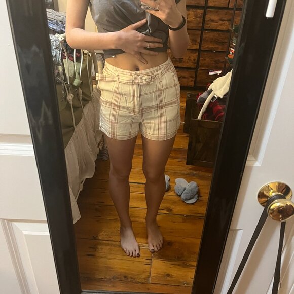 Forever-21 Women's White and Burgundy Shorts - Picture 3 of 4